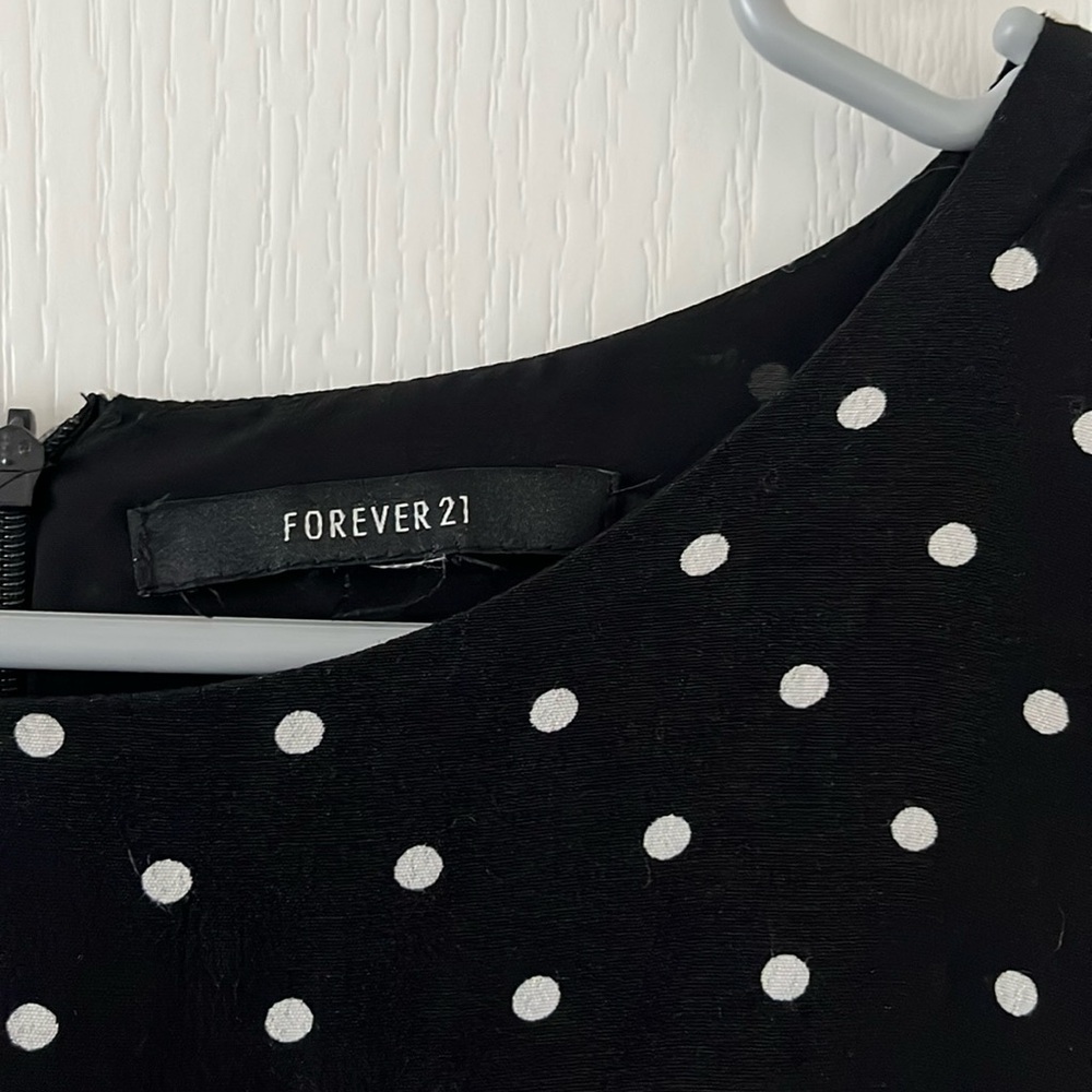 Forever 21 polka dot dress black white 3/4 sleeves lace hem detail M|L - Picture 5 of 11